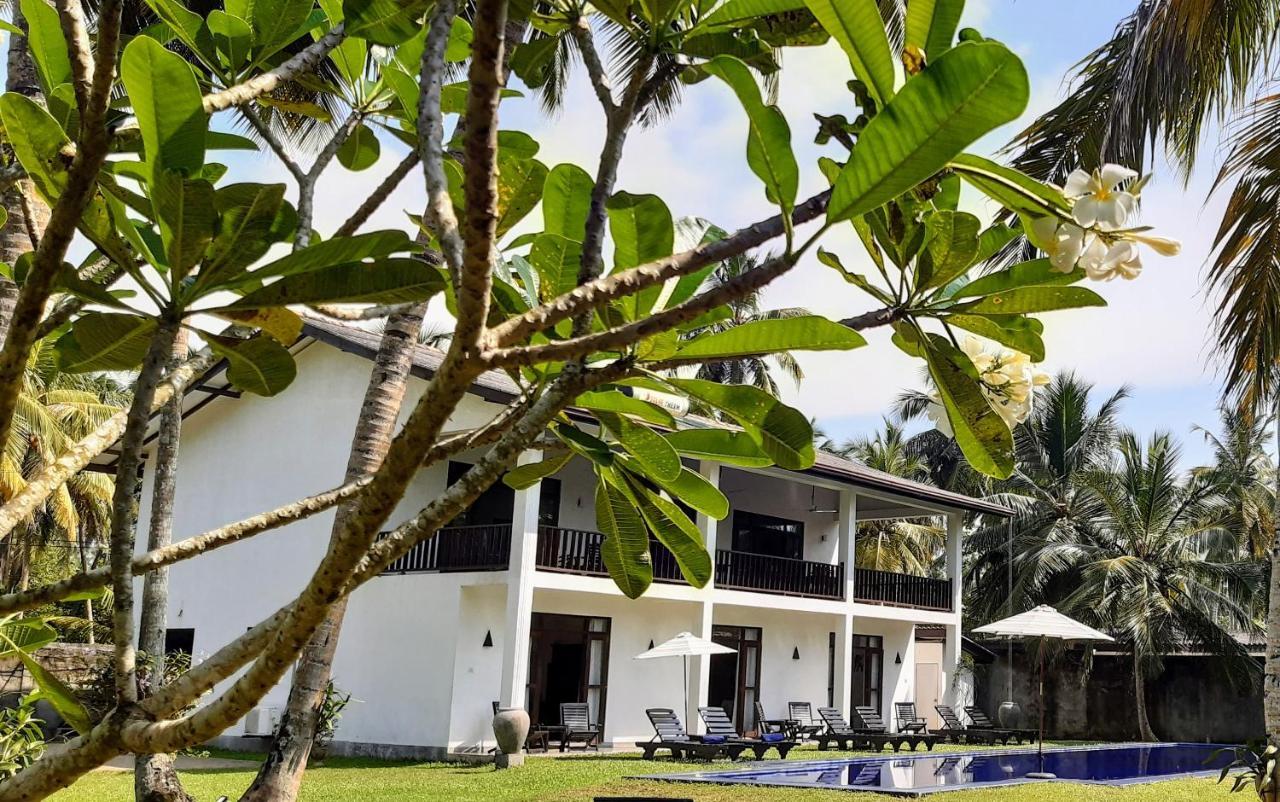 Nil Menik Villa Bentota Exterior foto
